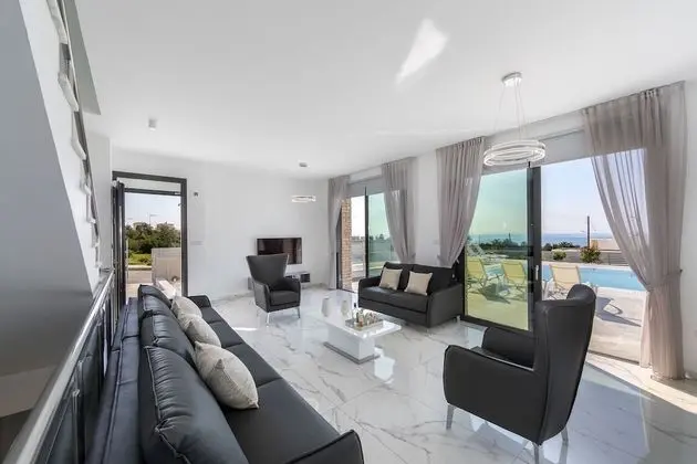 Luxury Villa