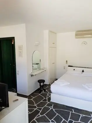 Tek Büyük Yataklı Oda, 1 Çift Kişilik Yatak
