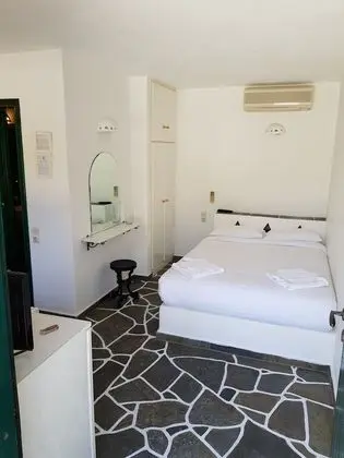 Tek Büyük Yataklı Oda, 1 Çift Kişilik Yatak
