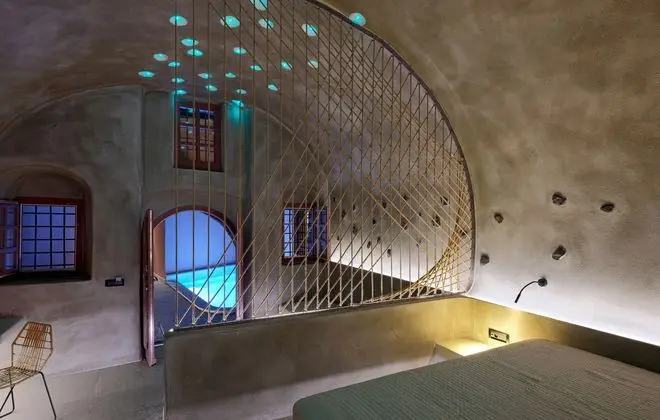 Suit With Private Pool