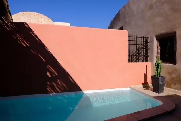 Suit With Private Pool