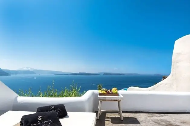 Cave Pool Suite