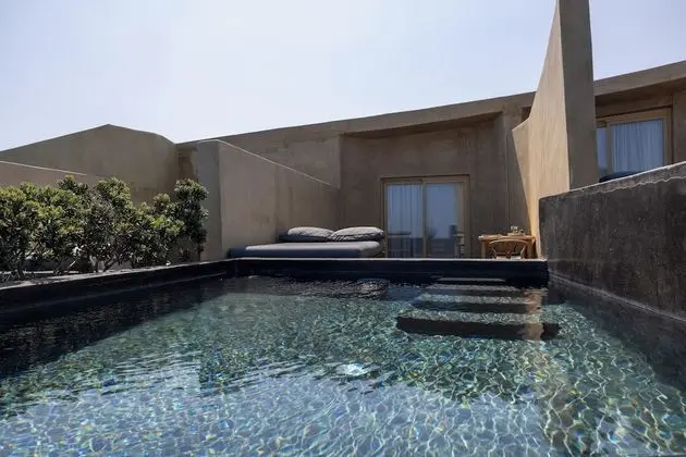 Three Bedroom Villa with Garden