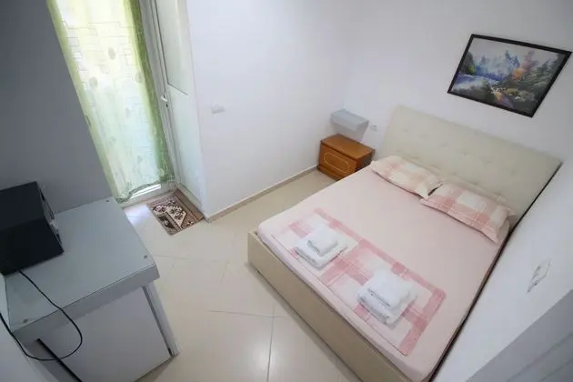 Tek Büyük Yataklı Oda, Balkon