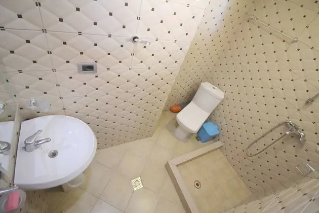 Tek Büyük Yataklı Oda, Balkon