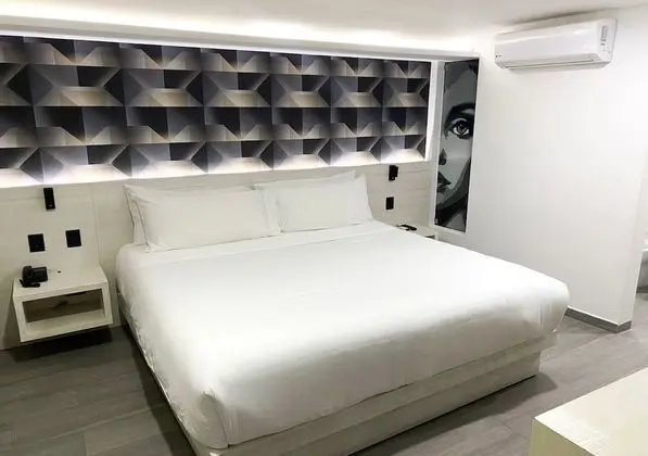 Standard Oda, 1 Büyük (Queen) Boy Yatak, Sigara İçilmez