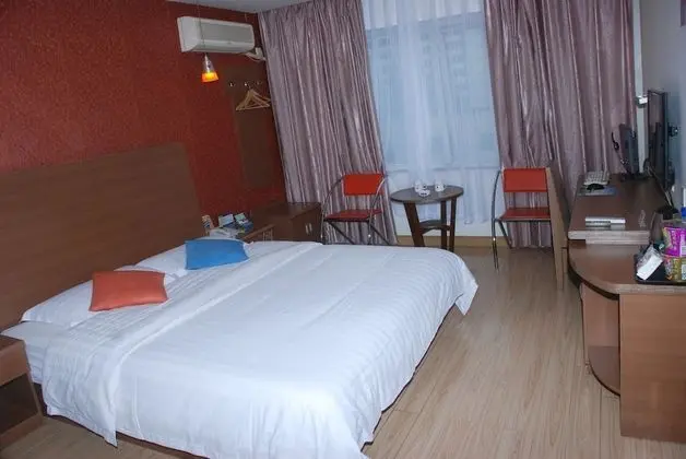 Comfort Oda, 1 Büyük (Queen) Boy Yatak