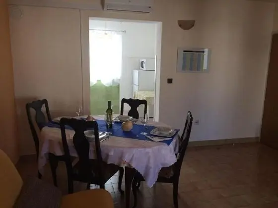 Apart Daire (Anec - 150m from the sea - A1(4+1))