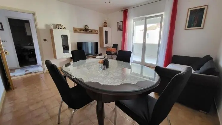 Apart Daire (Anec - 150m from the sea - A1(4+1))