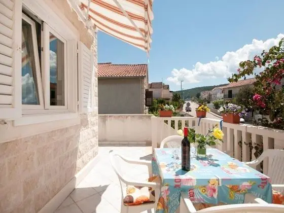 Apart Daire (Anec - 150m from the sea - A1(4+1))