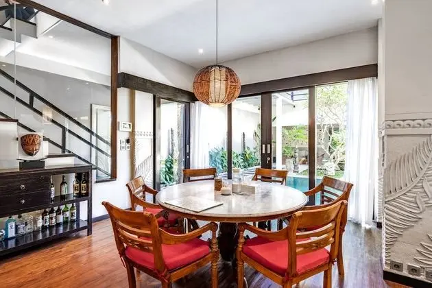 Basic Villa, 4 Yatak Odası
