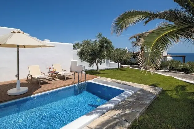 Villa (Livas)