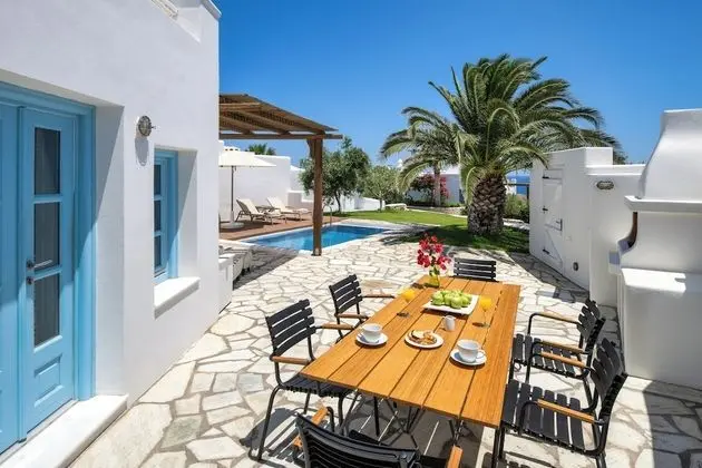 Villa (Livas)