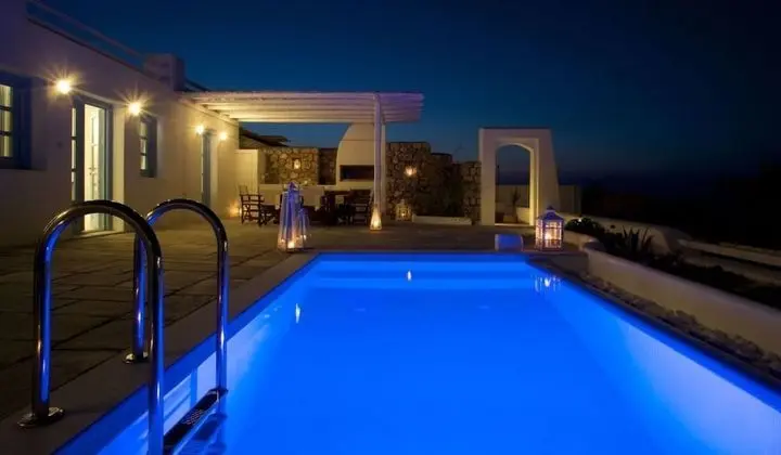 Villa (Skiron)