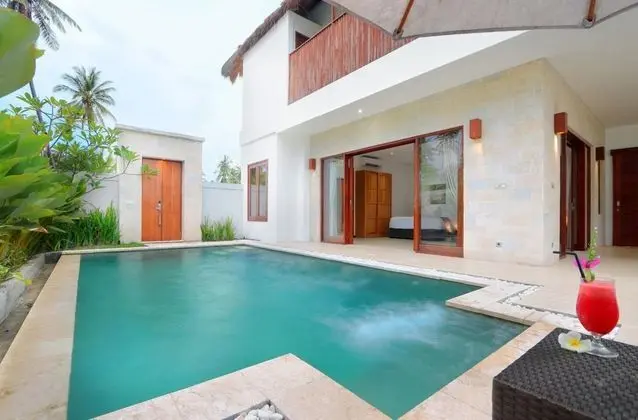 Villa With Private Pool