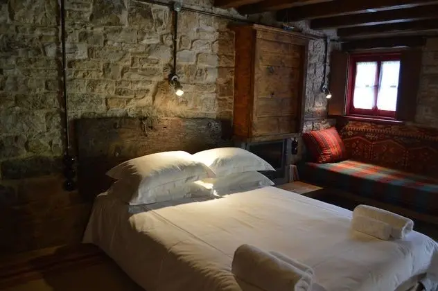 Luxury Üç Kişilik Oda, Dağ Manzaralı (Roka)