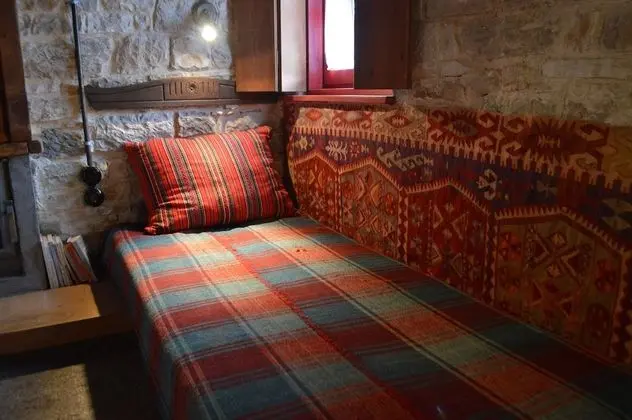 Luxury Üç Kişilik Oda, Dağ Manzaralı (Roka)