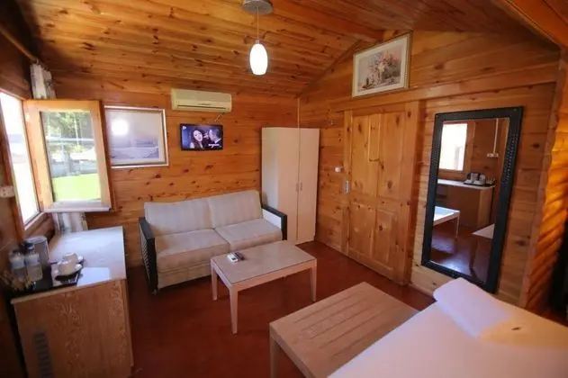 Bungalow, Bahçe Manzaralı