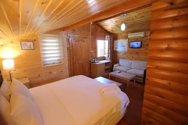 Bungalow, Bahçe Manzaralı