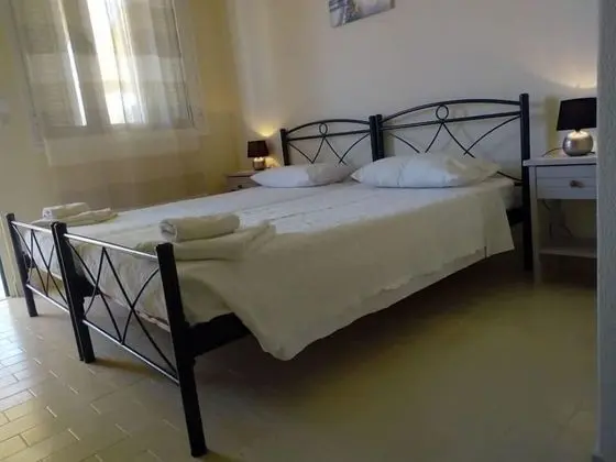Stüdyo, Bahçe Manzaralı