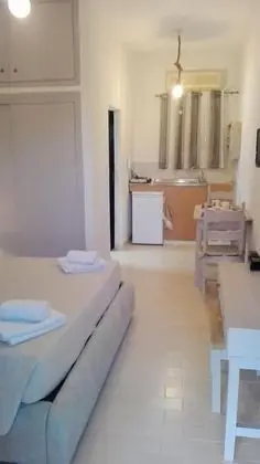 Stüdyo, Bahçe Manzaralı