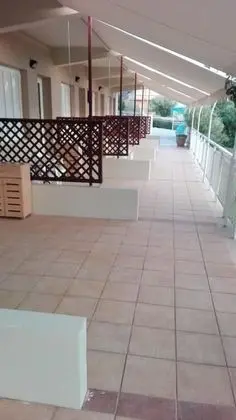 Stüdyo, Bahçe Manzaralı