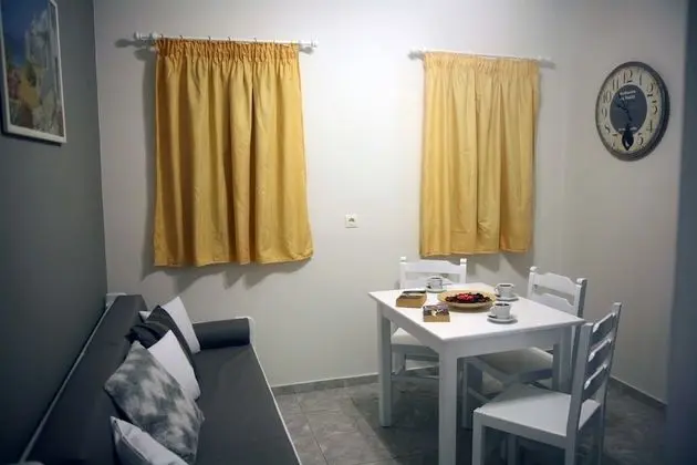 Üç Kişilik Oda