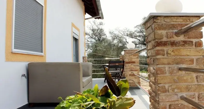 Deluxe Süit, 1 Büyük (Queen) Boy Yatak ve Çekyat, Balkon/Veranda, Bahçe Manzaralı