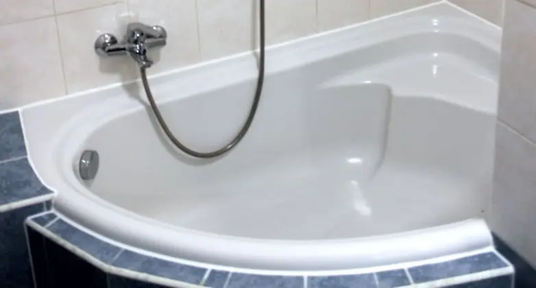 Deluxe Süit, 1 Büyük (Queen) Boy Yatak ve Çekyat, Balkon/Veranda, Bahçe Manzaralı