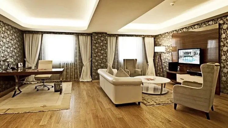 Presidential Suite Oda