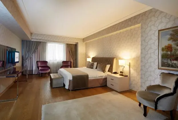 Presidential Suite Oda