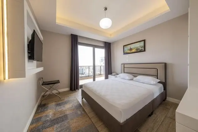 Connection Room, Şehir Manzaralı, Balkonlu