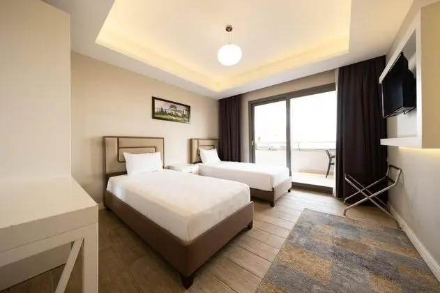 Connection Room, Şehir Manzaralı, Balkonlu