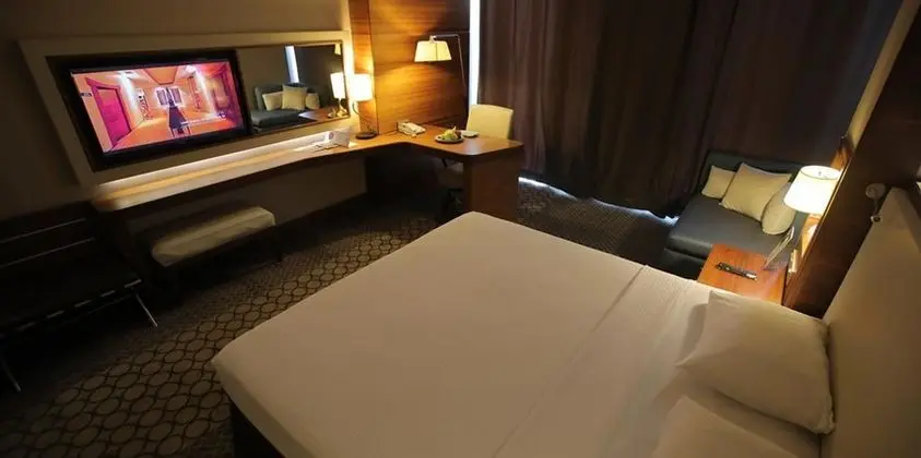 Executive Suite Oda