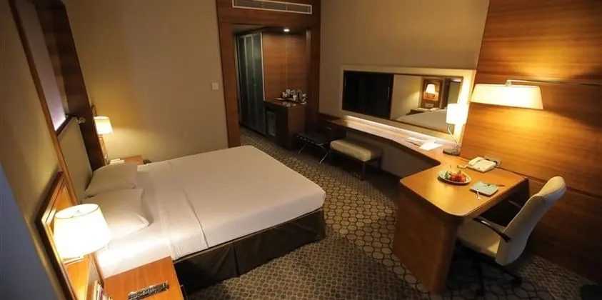 Executive Suite Oda