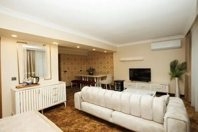 Suite, Şehir Manzaralı