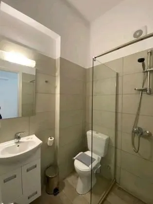 Stüdyo, Zemin Kat