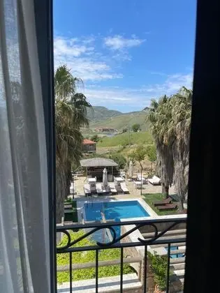 Standart Oda, Şehir Manzaralı
