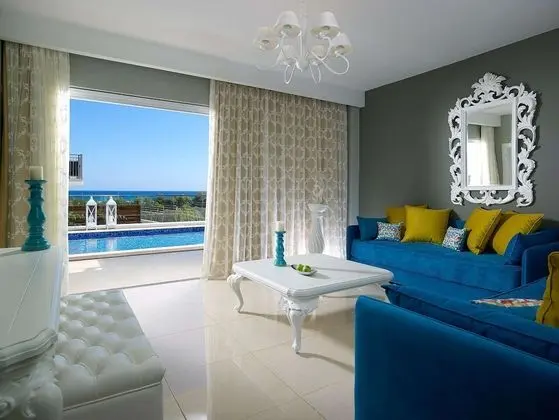Deluxe Süit, Kişiye Özel Havuzlu, Bahçe Manzaralı