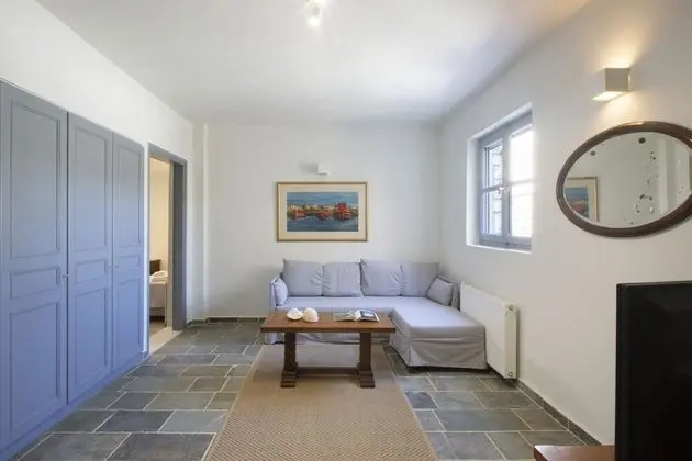 Traditional Villa, 4 Yatak Odası, Kişiye Özel Havuzlu, Deniz Manzaralı