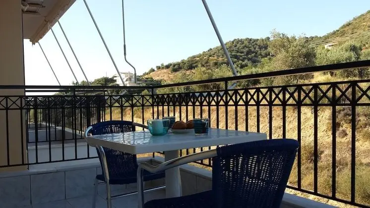 Stüdyo, Dağ Yamacı