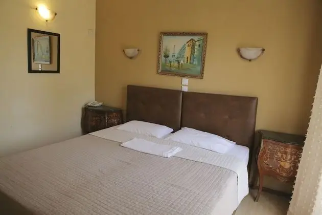 Comfort Tek Büyük Yataklı Oda