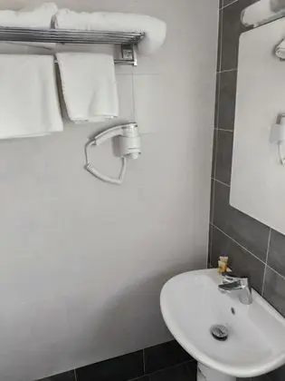 İki Ayrı Yataklı Oda, 2 Tek Kişilik Yatak