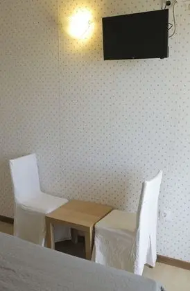 Üç Kişilik Oda