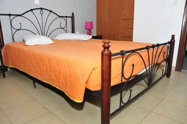 Tek Büyük veya İki Ayrı Yataklı Oda