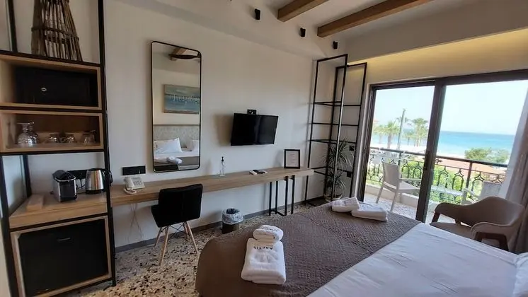 Deluxe Tek Büyük Yataklı Oda