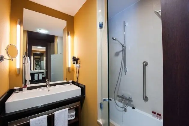 Tek Büyük Yataklı Oda (with Extra Bed)