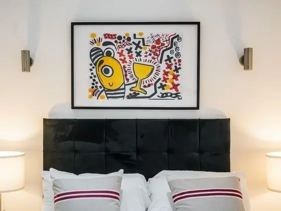 Tek Büyük Yataklı Oda