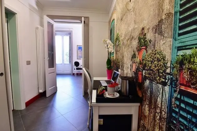 Luxury Tek Büyük Yataklı Oda