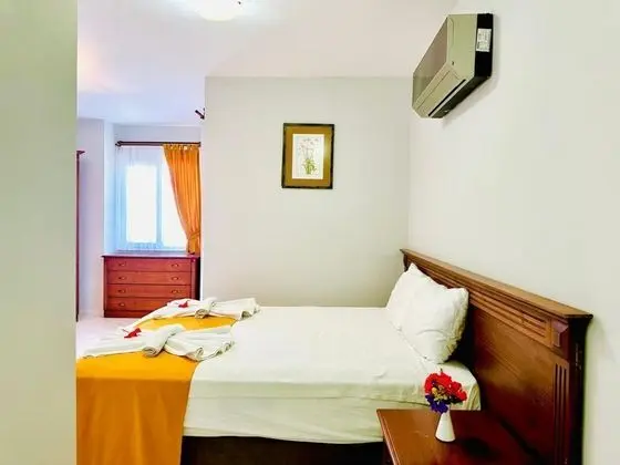 Aile Odası, Deniz Manzaralı, Balkonlu